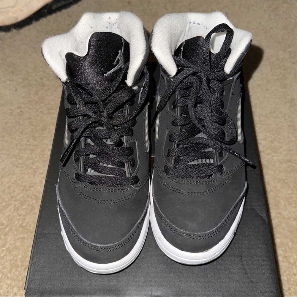 Kids Air Jordan Retro 5. Size 1y